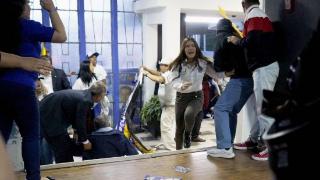 厄瓜多尔一名总统候选人遇刺身亡 全国进入紧急状态