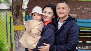 海哈金喜自曝夫妻有矛盾，李亚鹏长期不在家，她已把父亲接到北京