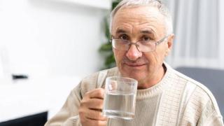 这3件小事，在早起喝水的时候多留心，小心影响身体健康