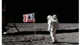 共和党吹嘘星条旗是月球上的唯一国旗 网友打脸