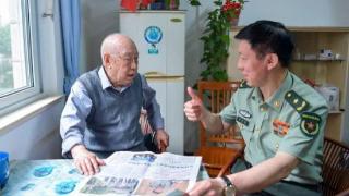 泪目！上海97岁老人将100万元存款交给国家交给党！全家：支持