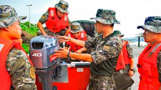 武警湖南总队某部组织开展抢险救援演练