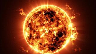 太阳质量2000亿亿亿吨，地球质量的33万倍，在银河系恒星中排老几