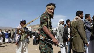 媒体：美英已开始针对也门胡塞武装目标的军事行动