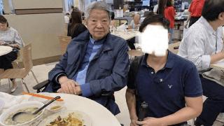 83岁蔡澜外出吃饭罕露脸，由八人照顾仍住酒店