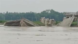 9天内5起桥梁坍塌事故，印度一地有6座桥被停用