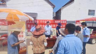 蒙阴县野店镇开展“安全生产月”宣传咨询日活动