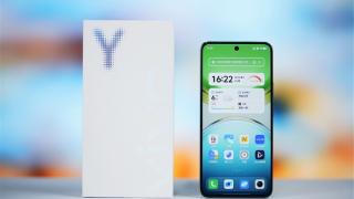 清新美背种草了！vivo Y300图赏