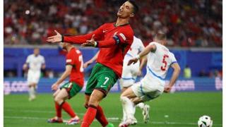 欧洲杯：葡萄牙2-1绝杀捷克：C罗创纪录，欧洲杯之旅再启