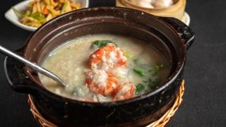 自制潮汕海鲜粥：鲜美可口，香气四溢，超级美味！