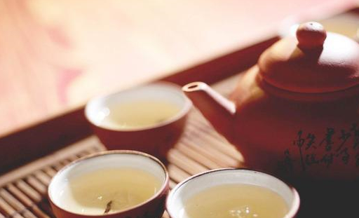 长期大量饮茶，对我们的身体有什么副作用
