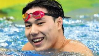 男子100米蛙泳半决赛 覃海洋57秒82破亚洲纪录