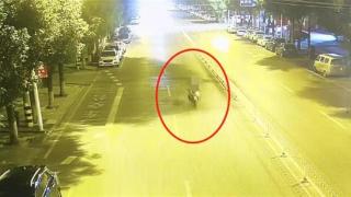 为高考静音，武汉新洲交警严查“飙车炸街”，4台改装摩托车被查！