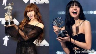 Lisa拿下VMA“最佳KPOP”，网友：她连提名资格都不应该有！