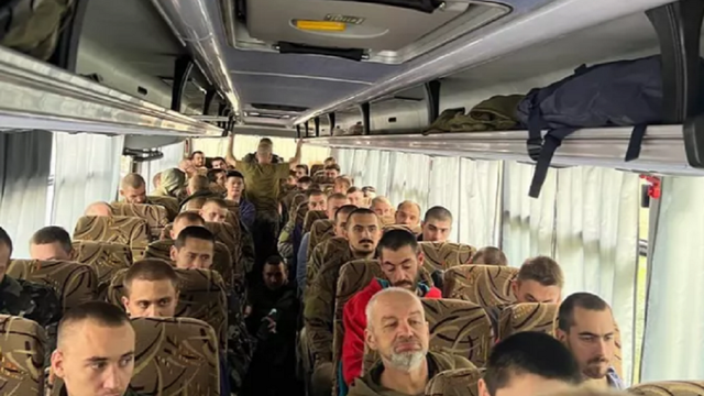 135人在换俘行动中返回顿涅茨克人民共和国