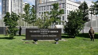 媒体：一名美国外交官在基辅死亡