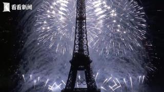法国国庆日上演烟火秀！为巴黎奥运会预热！