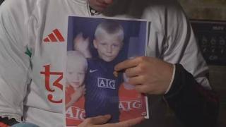 目标→现实，丹麦媒体展示霍伊伦10岁写下的目标，他想为丹麦和曼联效力