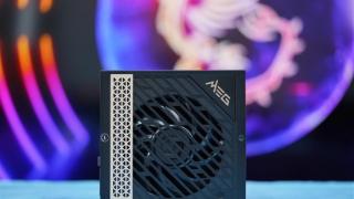 微星MEG AI1000P PCIE5开关电源图赏