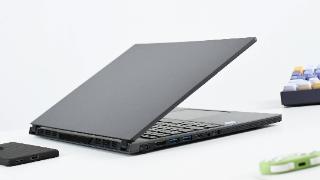 15.6英寸的“高性能”大屏笔记本：驰为Corebook X 纪念版评测