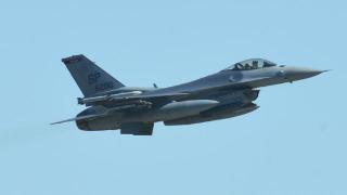 媒体：美军1架F-16歼击机在韩国境内坠毁