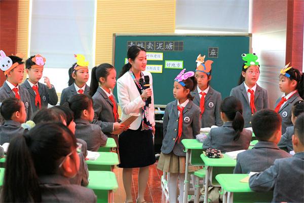 郑州高新区外国语小学被确定为“河南省义务教育阶段作业评价改革实验校”