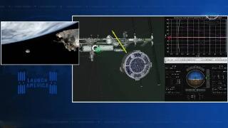 星际客机飞船又有新问题？卫星拍到空间站动用机械臂，或空船返回