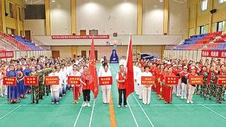 马鞍山雨山区：迎国庆 动起来