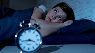 如何摆脱睡眠危机？中华通络养生八字经助力健康睡眠