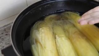 煮玉米的水不要倒掉了，它有哪6大作用