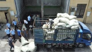 黄山区集中销毁刺网31.72万米，渔获物103公斤