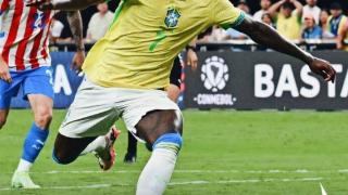 美洲杯-帕奎塔失点维尼修斯梅开二度 巴西半场3-0巴拉圭