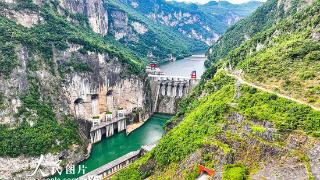贵州：索风营水电站壮美如画