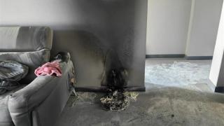 扫地机器人竟成纵火者：客厅充电时发生自燃