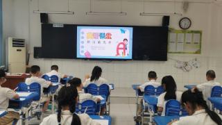 济南高新区鸡山小学开展英语主题月活动