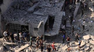 以军空袭加沙地带中部布赖杰难民营 至少15人死亡