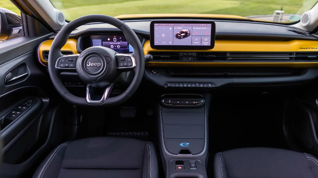 全新jeepavenger迎来全球首发，纯电定位车企首推