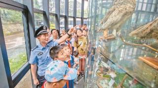 深圳公安举行警营开放日走进“食药环”专场活动 共同守护“舌尖上的安全”
