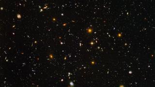宇宙膨胀速度自相矛盾，天文学家认为：宇宙空洞难辞其咎