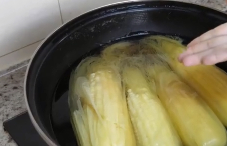 煮玉米的水不要倒掉了，它有哪6大作用