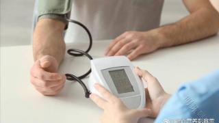 隔着衣服测量血压到底准不准？怎么测量血压最准确？一文参考下