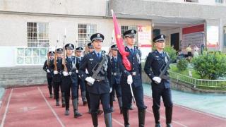 警校联动 不一样的开学典礼 特别的升旗仪式 看看吧