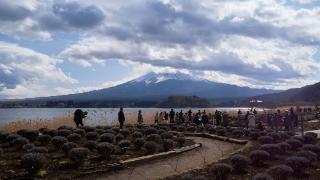 日本富士山山顶附近发现三名死者