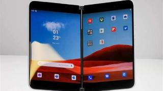 中间边框终于没了！微软新Surface Duo专利现身