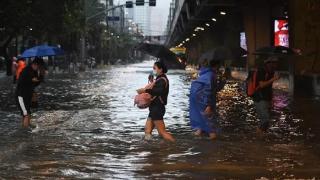 菲律宾首都宣布进入灾难状态，全国88万人受洪灾，已有人员伤亡