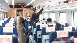 1月1日陕西铁路加开15对旅客列车满足出行需求