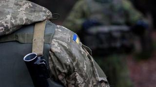 消息人士：乌克兰军队利用第三国机场部署飞机