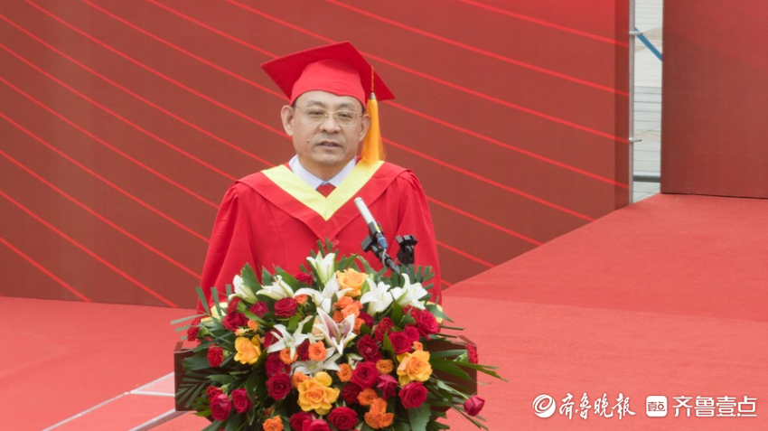 果然视频|菏泽学院举行2023届学生毕业典礼仪式