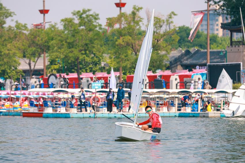 首届大运河国际帆船赛举办 京津冀三地青少年迎风启航