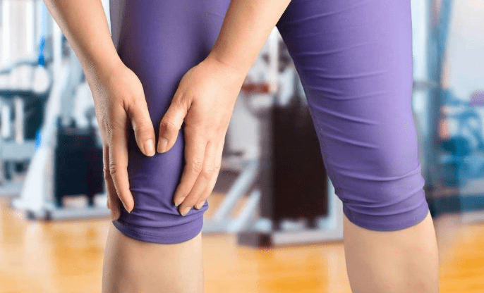 40岁以后的女人，经常会出现膝盖疼是怎么回事